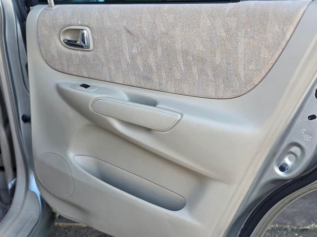 2000 Mazda Premacy JDM car for sale — photo 5 of 25