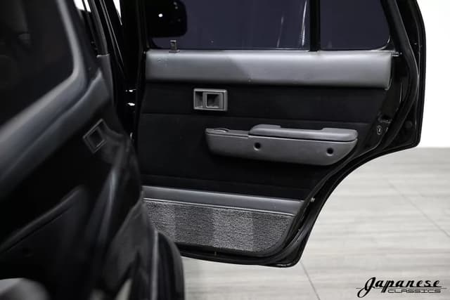 1994 Toyota Hilux Surf JDM car for sale — photo 20 of 25