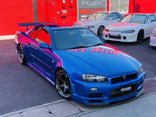 Nissan Skyline JDM car for sale — photo 5 of 10