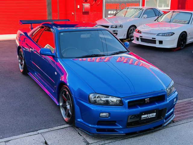 Nissan Skyline JDM car for sale — photo 7 of 10