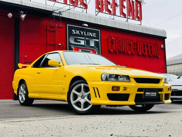 1998 Nissan Skyline JDM car for sale — photo 2 of 10