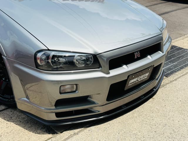 Nissan Skyline JDM car for sale — photo 5 of 10