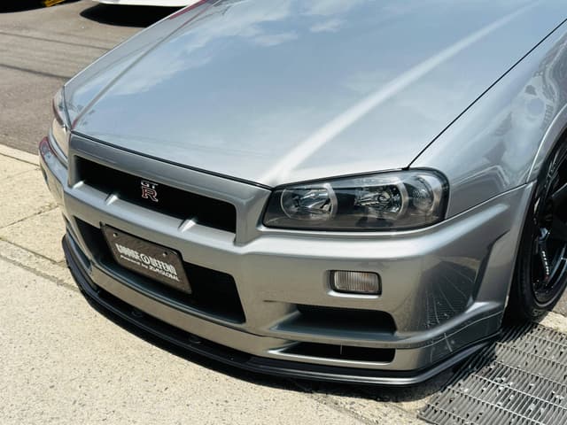 Nissan Skyline JDM car for sale — photo 8 of 10