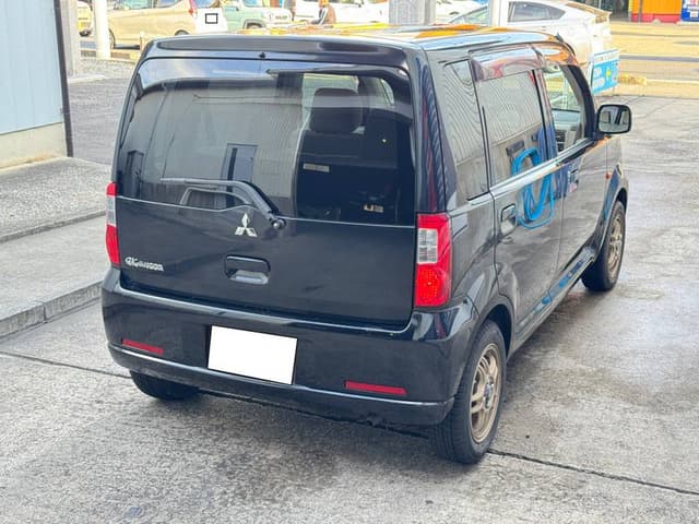 2005 Mitsubishi eK Wagon JDM car for sale — photo 6 of 10