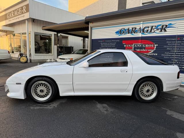 1990 Mazda RX-7 JDM car for sale — photo 6 of 10