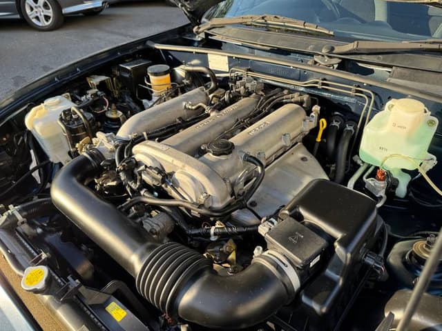 1998 Mazda Roadster (Eunos Roadster / MX-5) JDM car for sale — photo 4 of 10