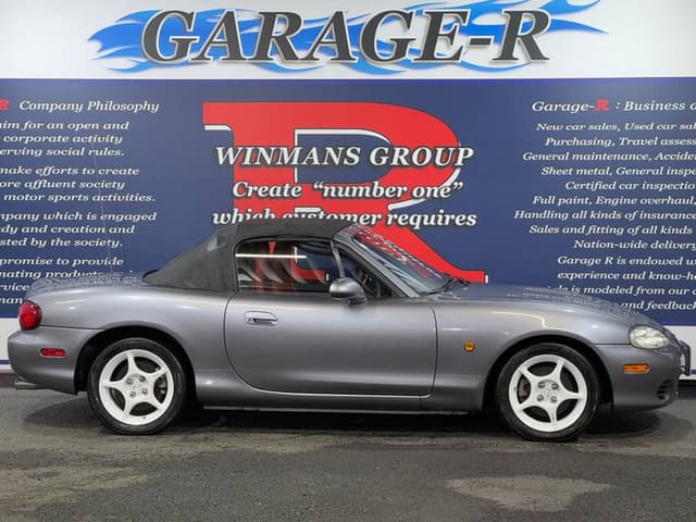 2004 Mazda Roadster (Eunos Roadster / MX-5) JDM car for sale — photo 6 of 10