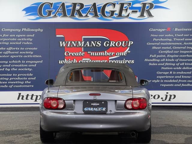 2004 Mazda Roadster (Eunos Roadster / MX-5) JDM car for sale — photo 7 of 10
