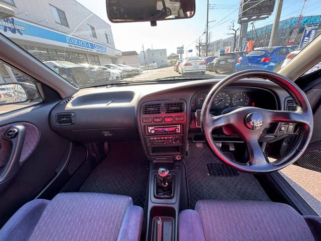 1995 Nissan Primera JDM car for sale — photo 4 of 10