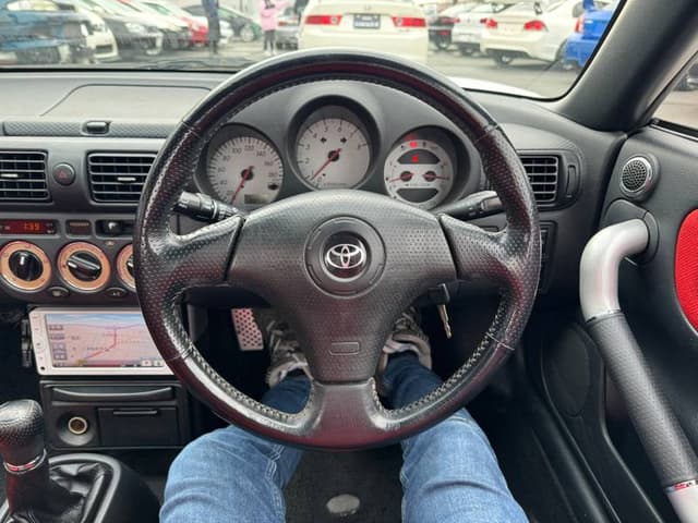 2007 Toyota MR-S JDM car for sale — photo 2 of 10