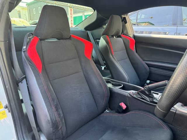 2012 Toyota 86 JDM car for sale — photo 3 of 10