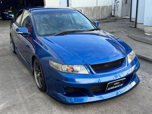 2003 Honda Accord JDM car for sale — photo 9 of 10