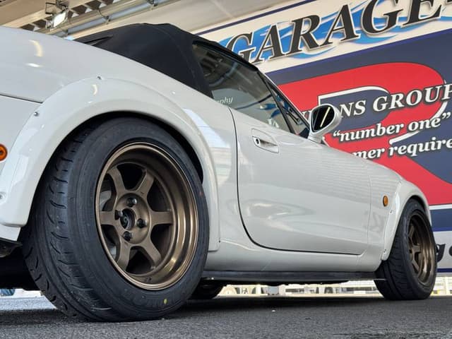 1999 Mazda Roadster (Eunos Roadster / MX-5) JDM car for sale — photo 10 of 10