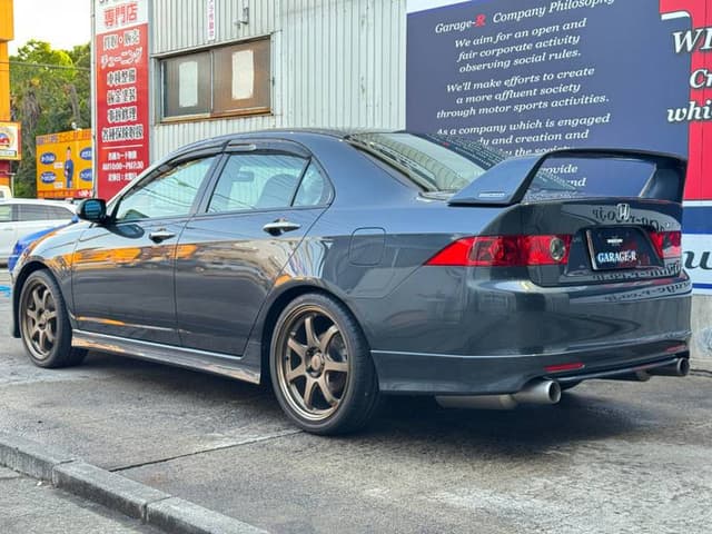 2004 Honda Accord JDM car for sale — photo 2 of 10