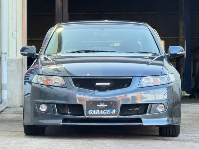 2004 Honda Accord JDM car for sale — photo 6 of 10