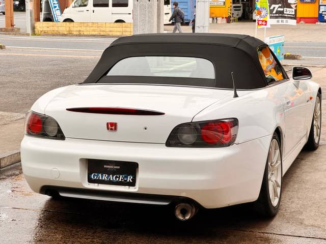 2000 Honda S2000 JDM car for sale — photo 2 of 10
