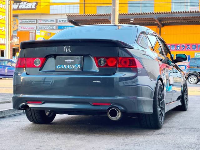 2007 Honda Accord JDM car for sale — photo 2 of 10