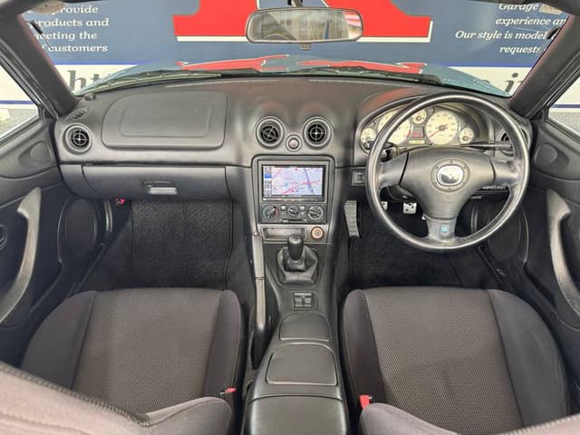 2000 Mazda Roadster (Eunos Roadster / MX-5) JDM car for sale — photo 4 of 10