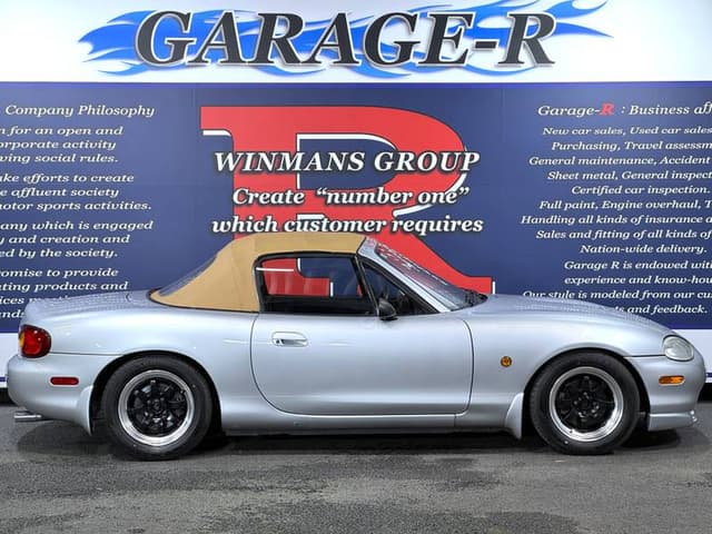 1999 Mazda Roadster (Eunos Roadster / MX-5) JDM car for sale — photo 6 of 10