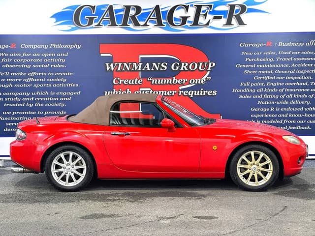 2005 Mazda Roadster (Eunos Roadster / MX-5) JDM car for sale — photo 6 of 10