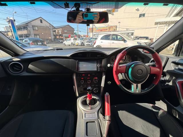 2012 Toyota 86 JDM car for sale — photo 4 of 10