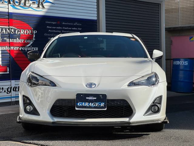 2012 Toyota 86 JDM car for sale — photo 5 of 10