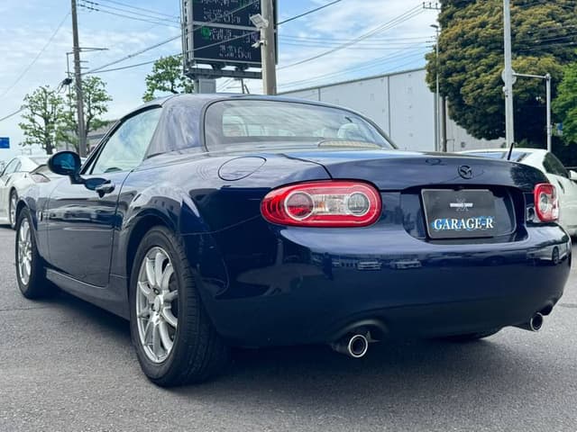 2011 Mazda Roadster (Eunos Roadster / MX-5) JDM car for sale — photo 7 of 10
