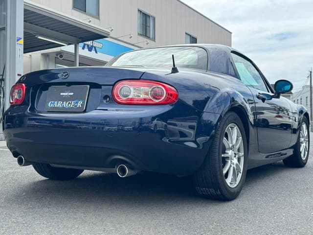 2011 Mazda Roadster (Eunos Roadster / MX-5) JDM car for sale — photo 8 of 10