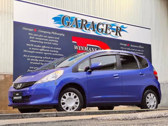2011 Honda Fit JDM car for sale — photo 7 of 10