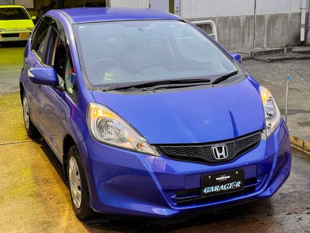 2011 Honda Fit JDM car for sale — photo 10 of 10