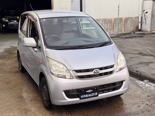 2007 Daihatsu Move JDM car for sale — photo 9 of 10
