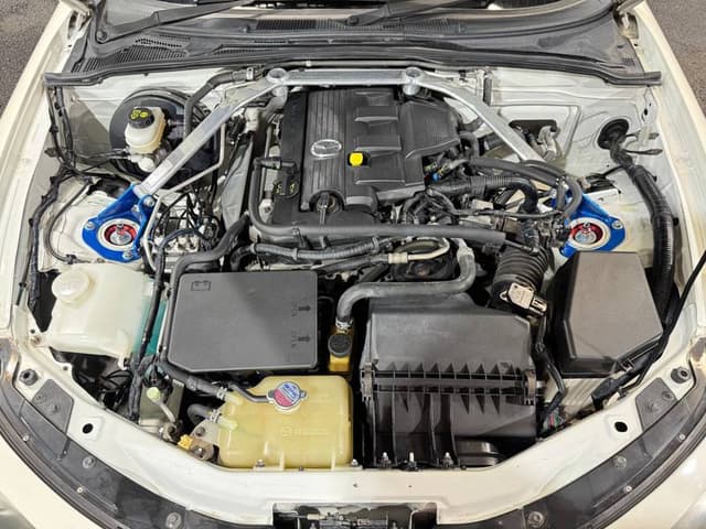 2005 Mazda Roadster (Eunos Roadster / MX-5) JDM car for sale — photo 3 of 10