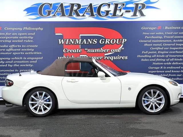 2005 Mazda Roadster (Eunos Roadster / MX-5) JDM car for sale — photo 6 of 10