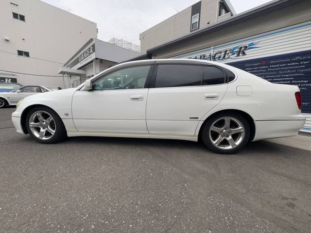 2001 Toyota Aristo JDM car for sale — photo 6 of 10