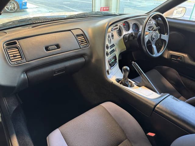 1995 Toyota Supra JDM car for sale — photo 8 of 10