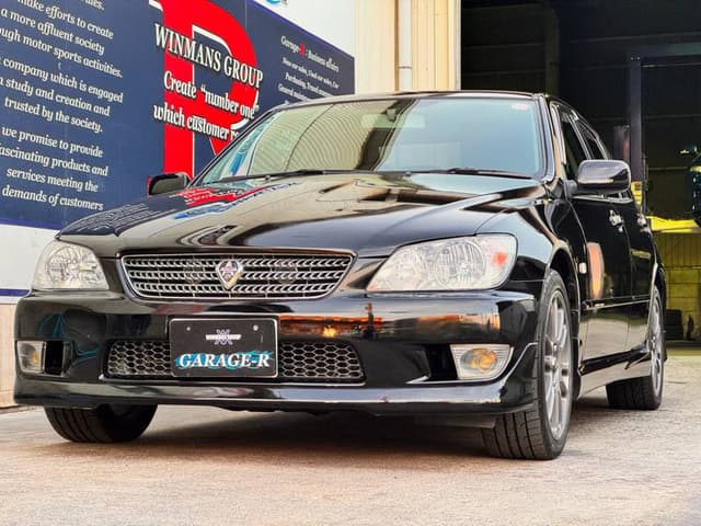 2004 Toyota Altezza JDM car for sale — photo 7 of 10