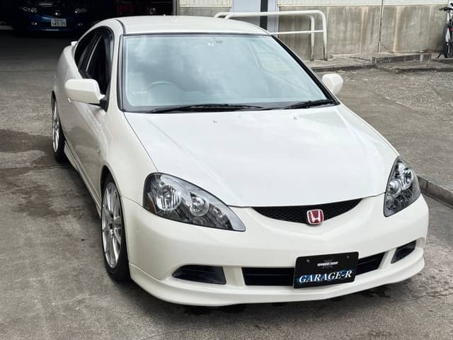 2005 Honda Integra JDM car for sale — photo 9 of 10