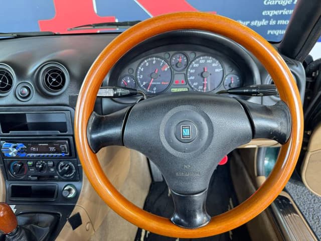 1999 Mazda Roadster (Eunos Roadster / MX-5) JDM car for sale — photo 10 of 10