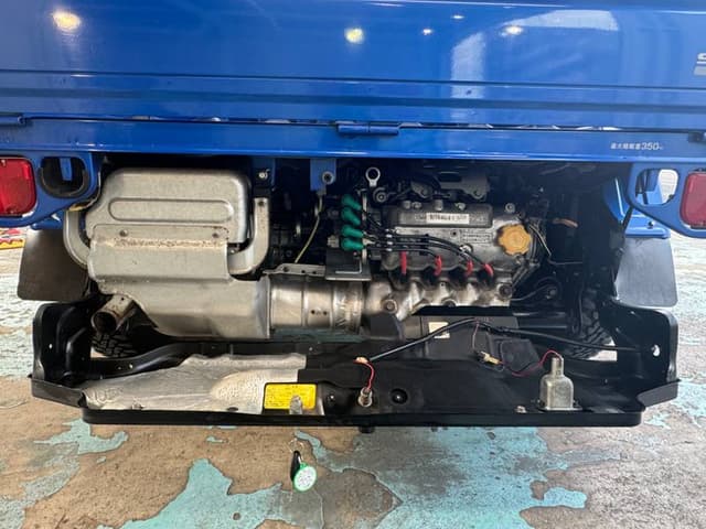 2011 Subaru Sambar JDM car for sale — photo 2 of 10