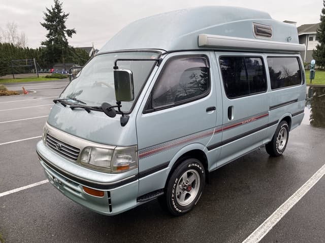 1995 Toyota HiAce JDM car for sale — photo 8 of 21