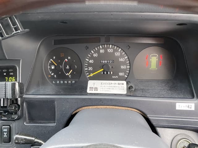 1995 Toyota HiAce JDM car for sale — photo 11 of 21