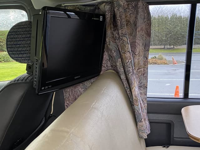 1995 Toyota HiAce JDM car for sale — photo 20 of 21