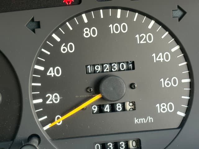 1996 Toyota HiAce JDM car for sale — photo 12 of 19