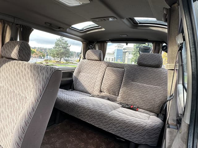 1996 Toyota HiAce JDM car for sale — photo 19 of 20