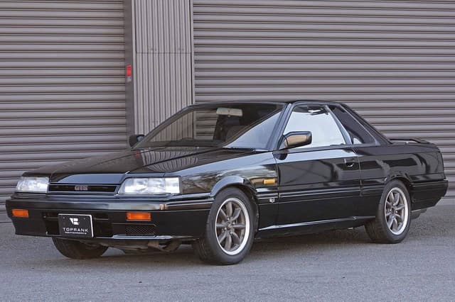 1987 Nissan Skyline JDM car for sale — photo 2 of 10