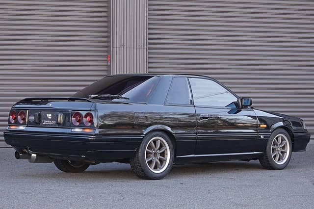 1987 Nissan Skyline JDM car for sale — photo 8 of 10