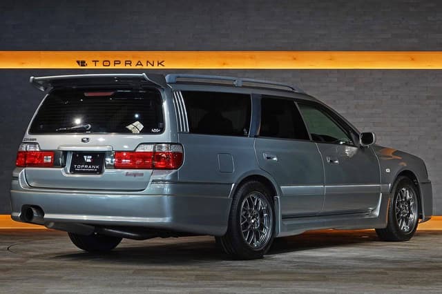 1999 Nissan Stagea JDM car for sale — photo 9 of 10