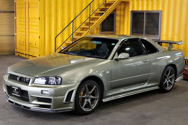 2002 Nissan Skyline JDM car for sale — photo 2 of 10