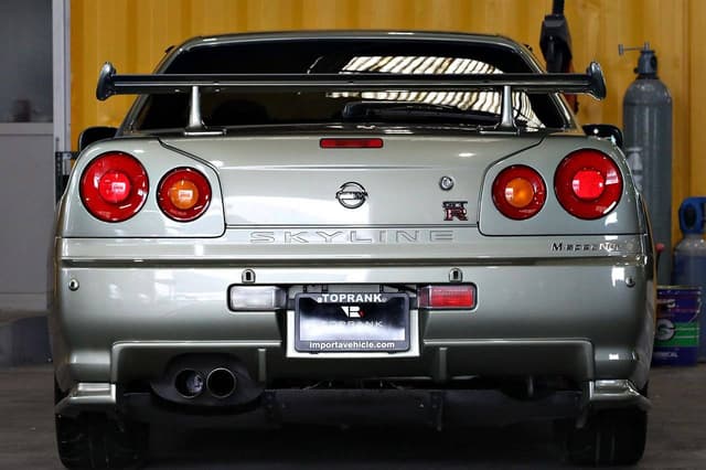 2002 Nissan Skyline JDM car for sale — photo 8 of 10