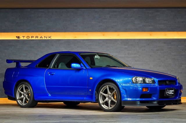 1999 Nissan Skyline JDM car for sale — photo 2 of 10
